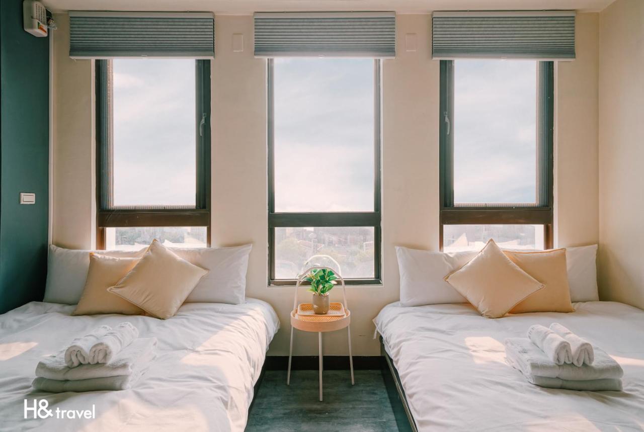 Tainan Sleepie Inn Kültér fotó